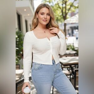 NEW•1X-3X•KEEP IT SIMPLE WHITE SCALLOPED SQUARE NECK BUTTONUP CARDIGAN